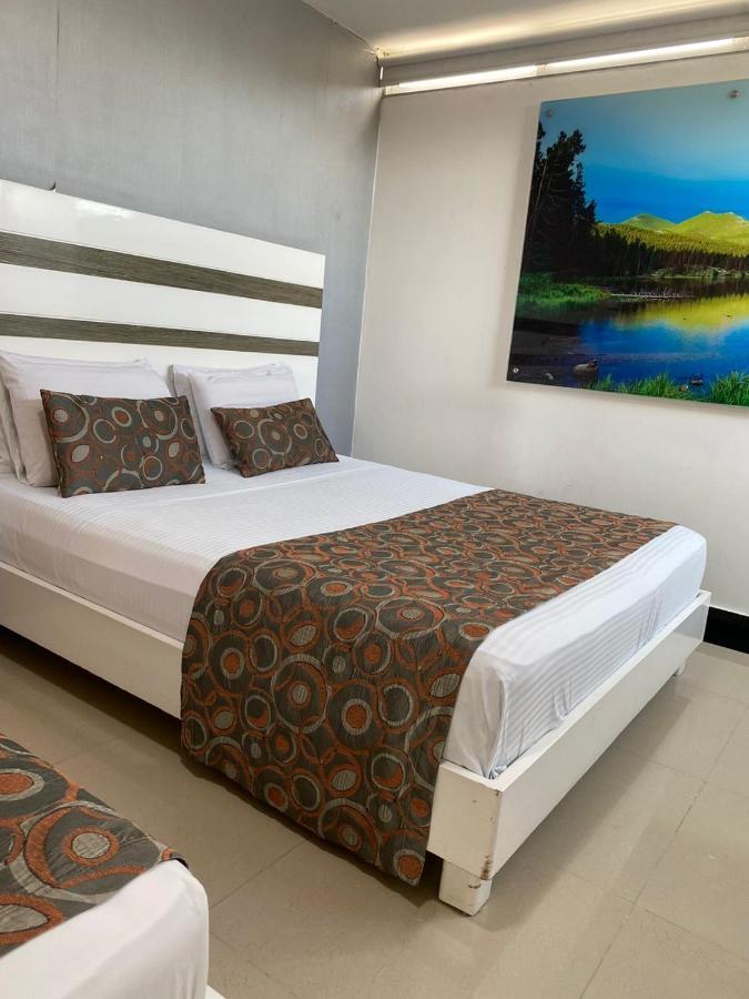 Hotel Genova Prado バランキージャ エクステリア 写真