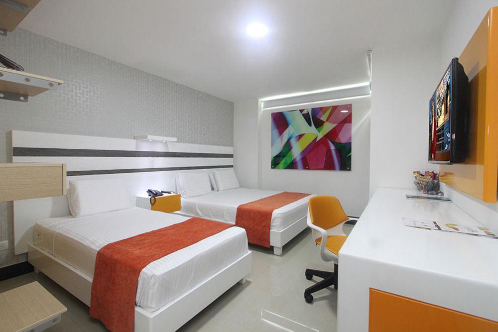 Hotel Genova Prado バランキージャ エクステリア 写真