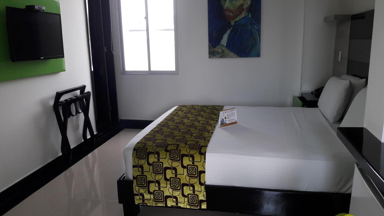Hotel Genova Prado バランキージャ エクステリア 写真